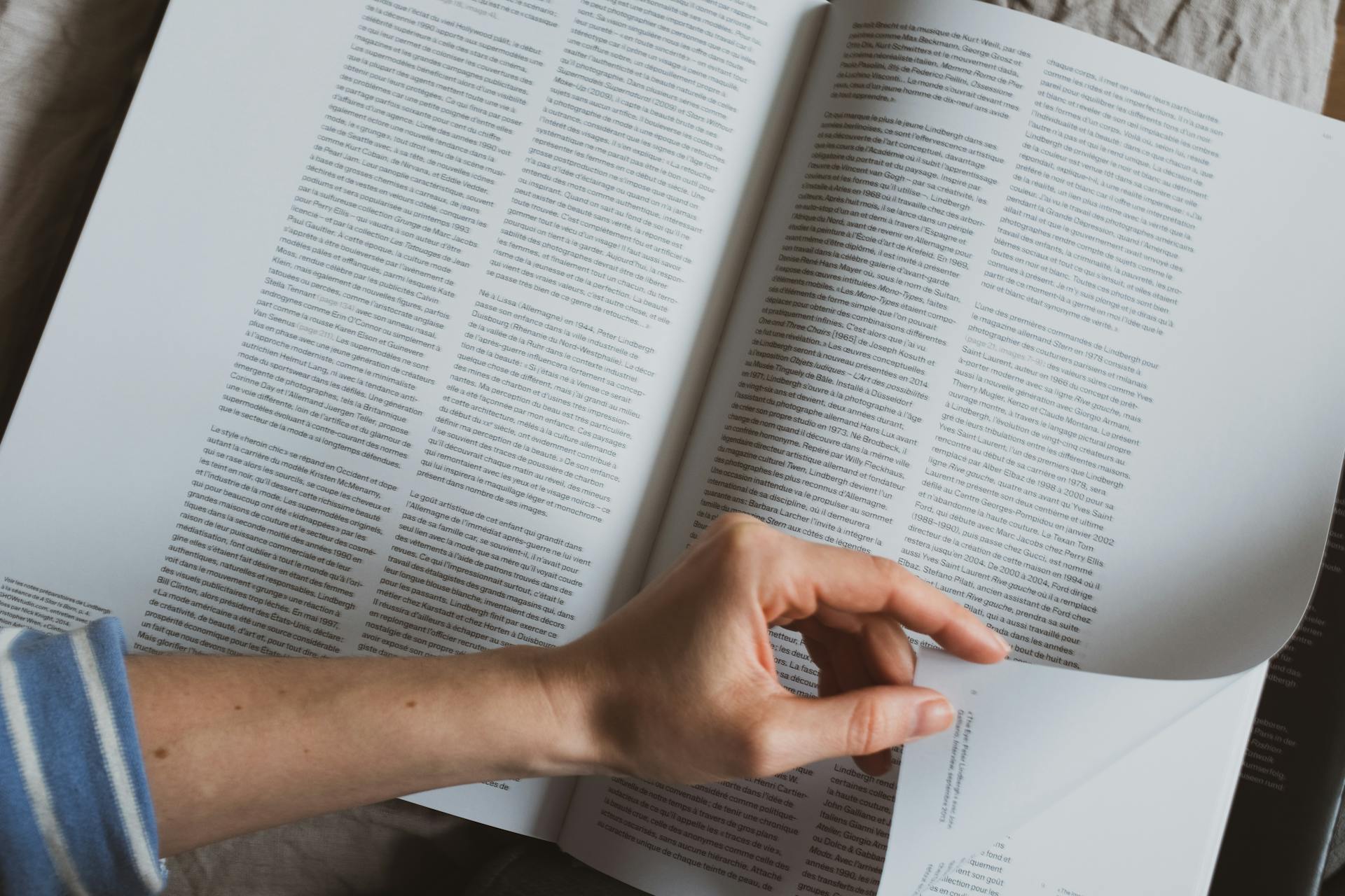 Intelligence Operations in Novels